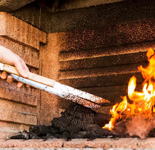 Why Homeowners & Businesses Trust Us in East Moline, IL?