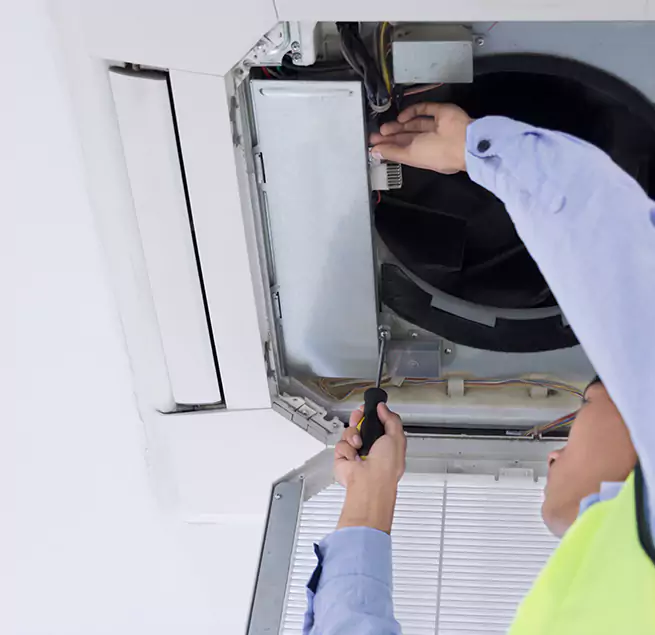 Why Homeowners & Businesses Trust Us in East Moline, IL?